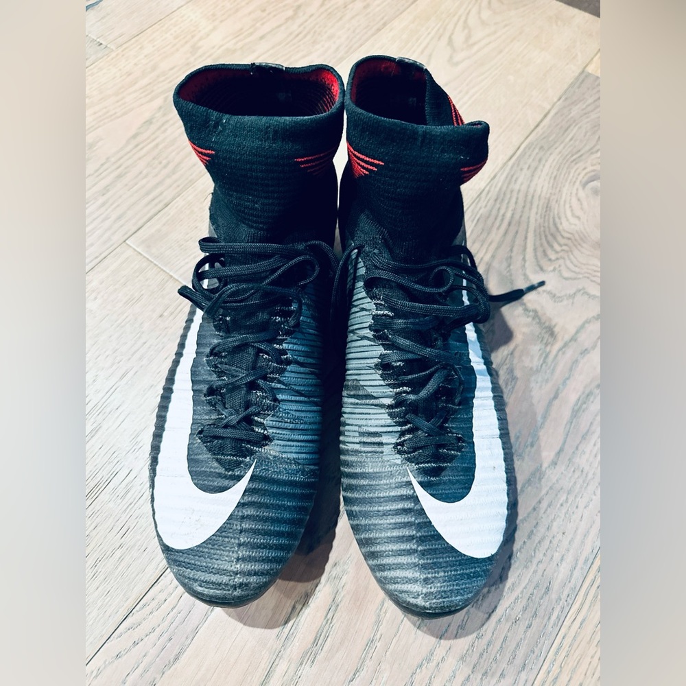 Nike mercurial Superfly V soccer cleats